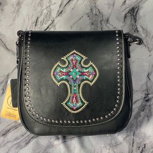 Linda bolsa con toque  Artesanal